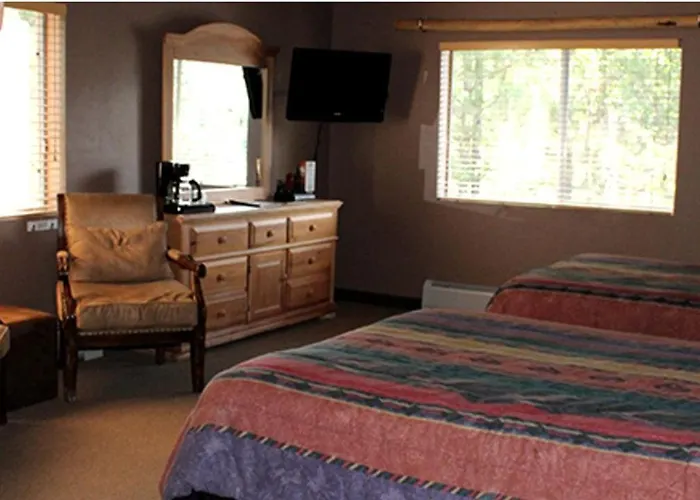 Cozy For Rent In The Mountains Of Greer, Arizona Holiday home