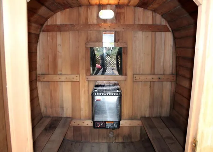 Cozy For Rent In The Mountains Of Greer, Arizona Holiday home